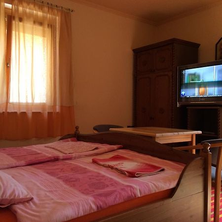 Margareta Apartman Apartment ชาร์วาร์ ภายนอก รูปภาพ